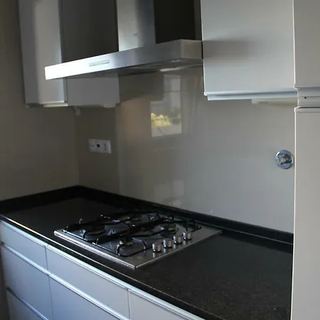 Panoramic Building T2 Apt Next To Campus Justica Apartamento Lisboa